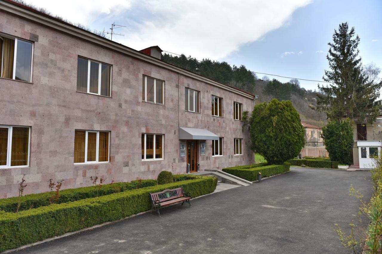 Greenwood Hotel Dilidschan Exterior foto
